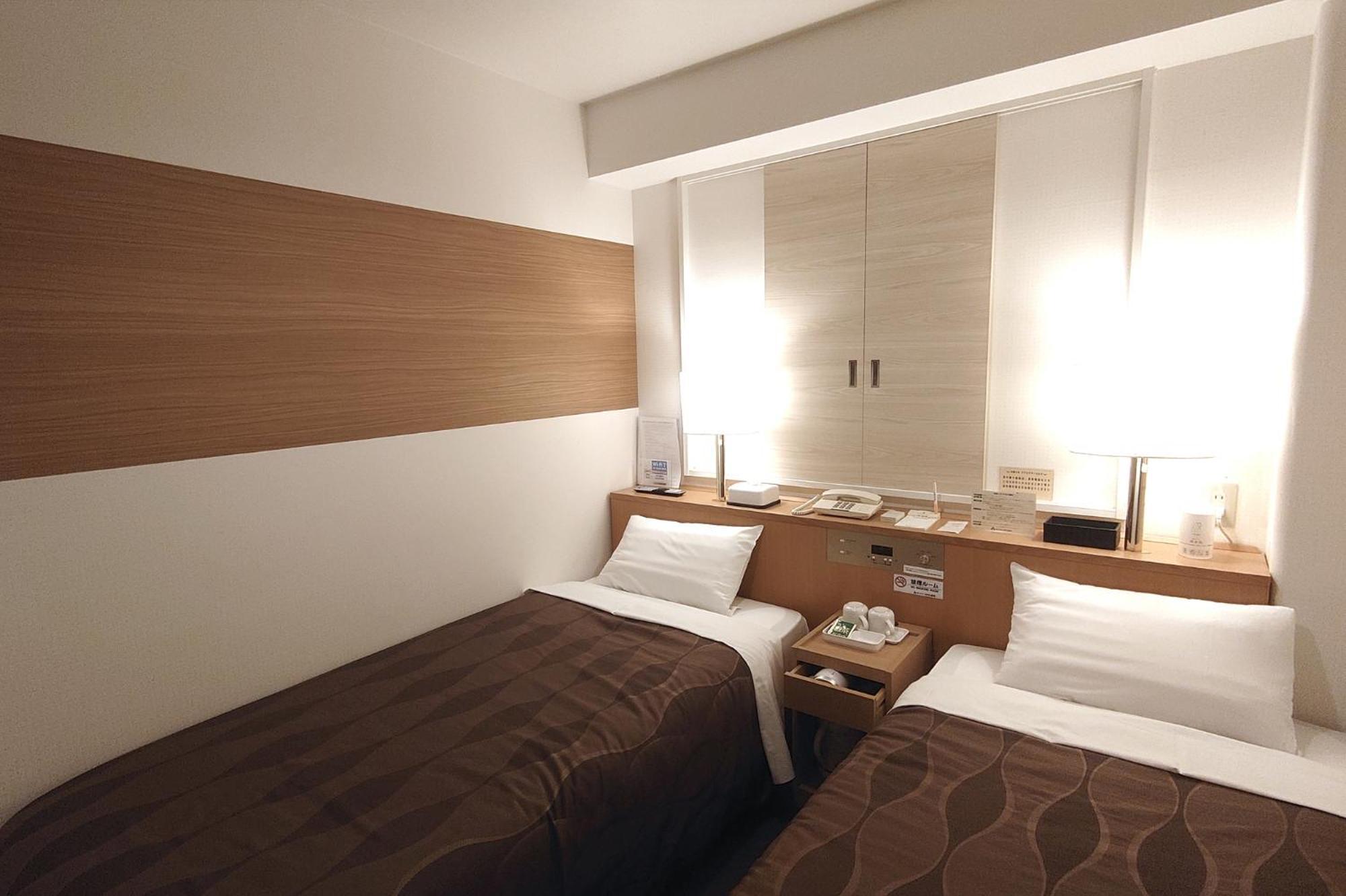 Country Hotel Niigata Bagian luar foto